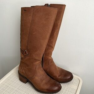 Teva Tall Brown Waterproof Leather Boot Sz 8